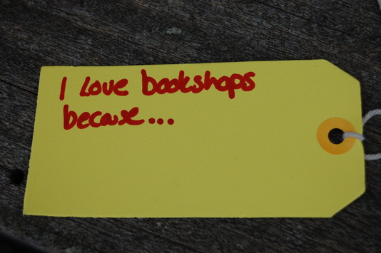 I love bookshops label